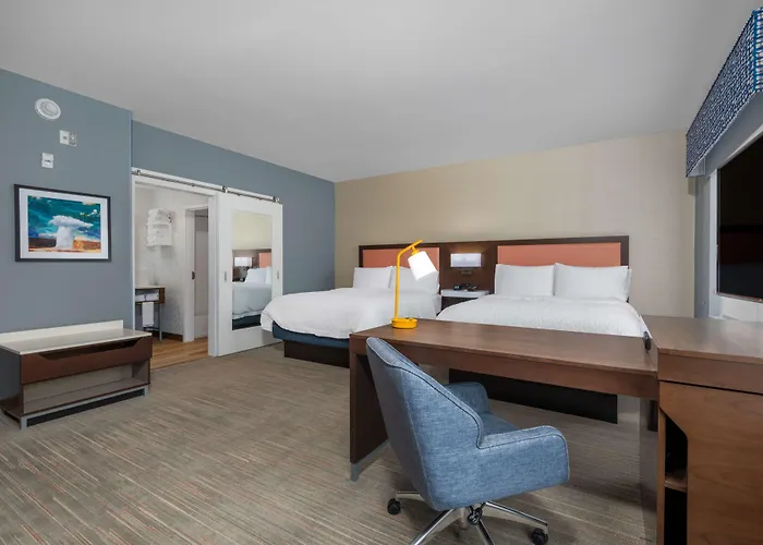 Hotel Hampton & Cody, Wy 3*