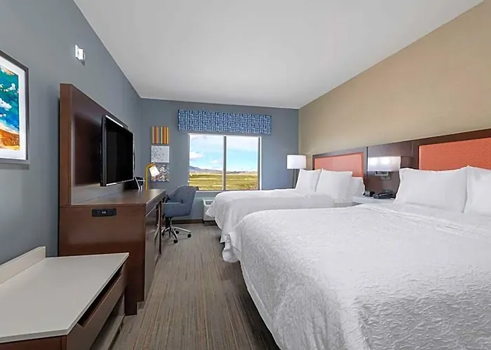 Hampton & Cody, Wy Hotel 3*